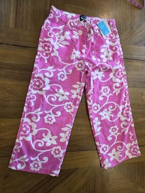 Mini Boden Floral Print Capri Pants Sz 11-12 Adjustable Wear NWT Small Pin Hole